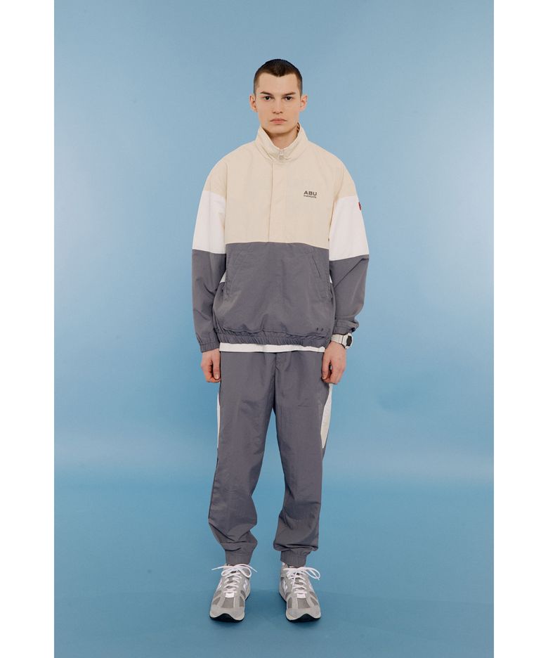 웜업 아노락 LIGHT BEIGE