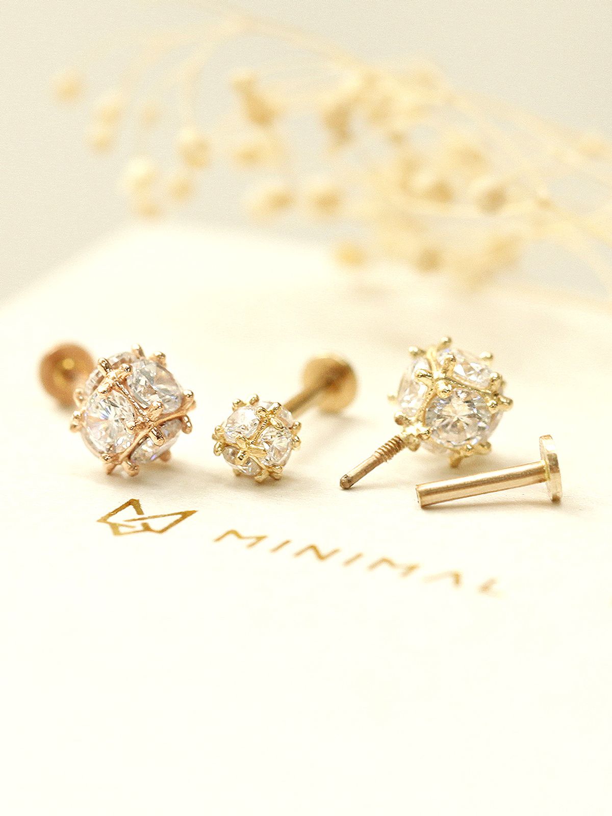 미니멀피어싱(MINIMALPIERCING) 14K 인터널 크리스탈 볼 라블렛 피어싱