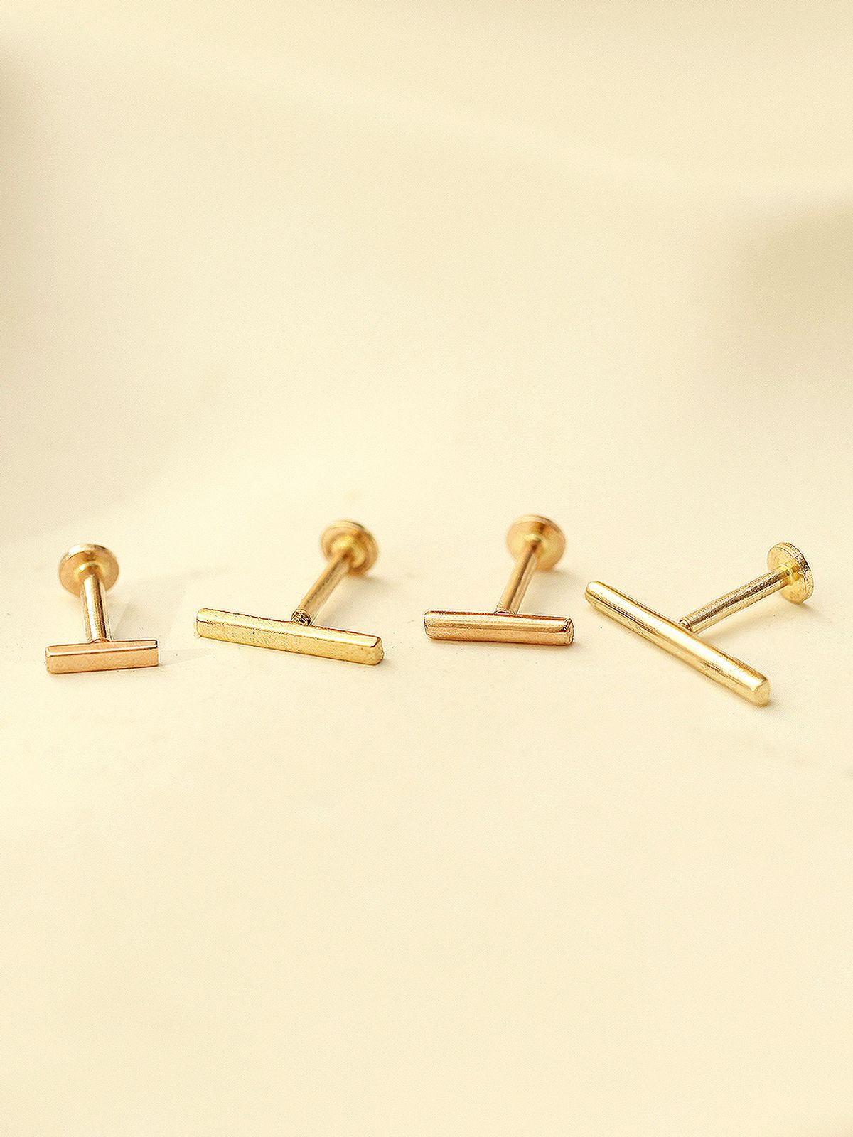 미니멀피어싱(MINIMALPIERCING) 14K 인터널 심플 스틱 라블렛 피어싱