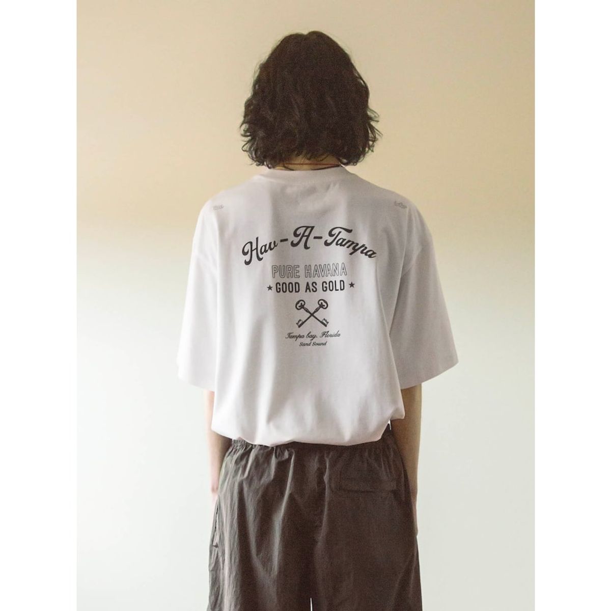 샌드 사운드(SAND SOUND) (UNISEX) 타투 그래픽 오버핏 반팔 티셔츠  화이트