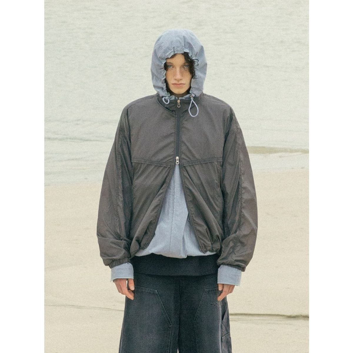 샌드 사운드(SAND SOUND) (UNISEX) 시어 라이닝 바람막이  차콜