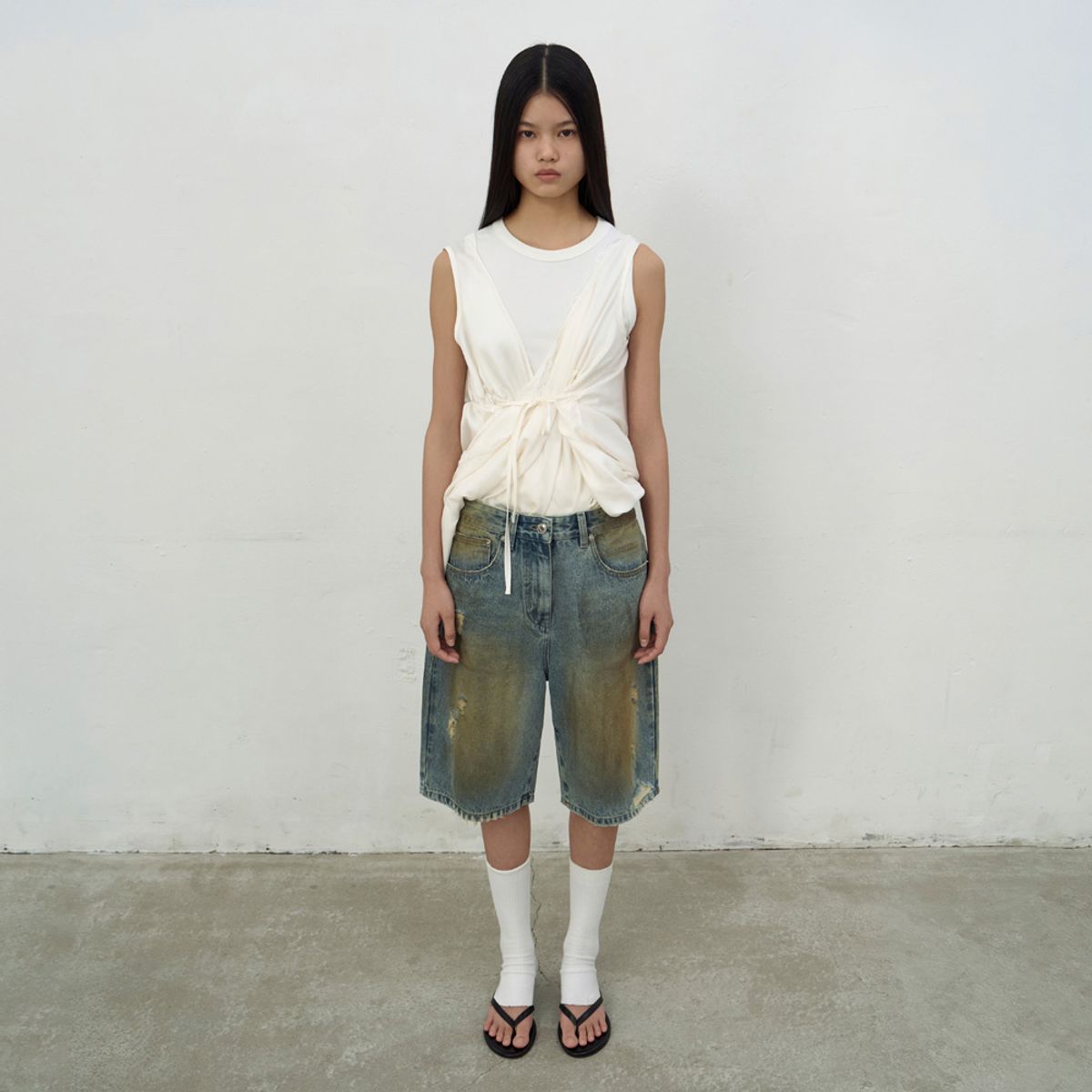 엘씨디씨티엠(LCDC™) WASHED BLUE DENIM SHORTS (BLUE)