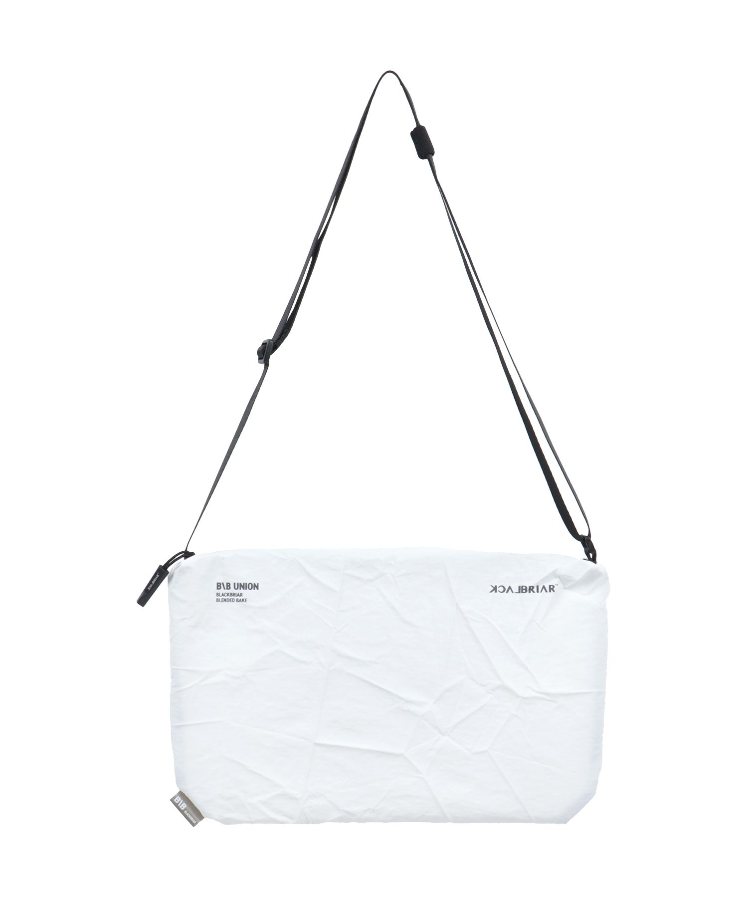 Shop Bags at MUSINSA