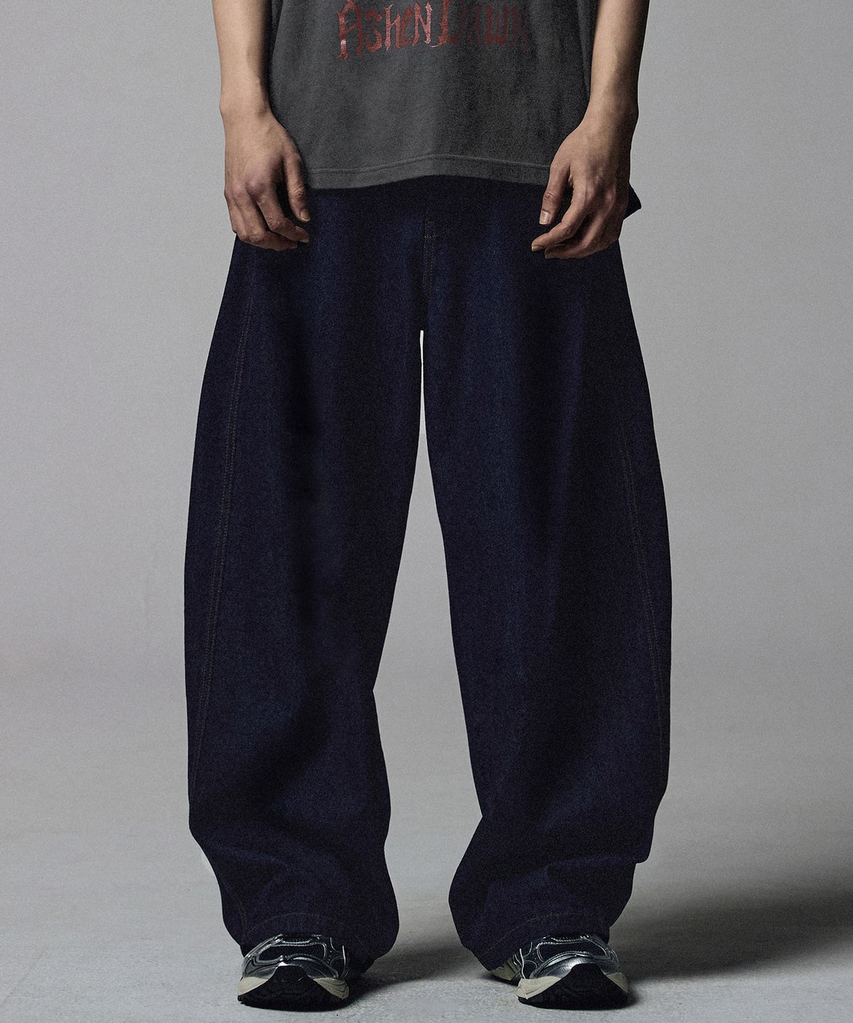 낫포너드(NOT4NERD) Linen Like Curved Semi Wide Denim Pants - Deep Indigo