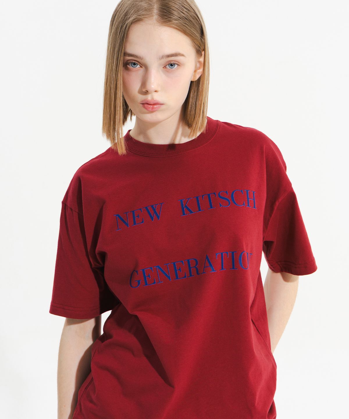 뉴키치(NEWKITSCH) OLD SANS SHORT SLEEVE (BURGUNDY)