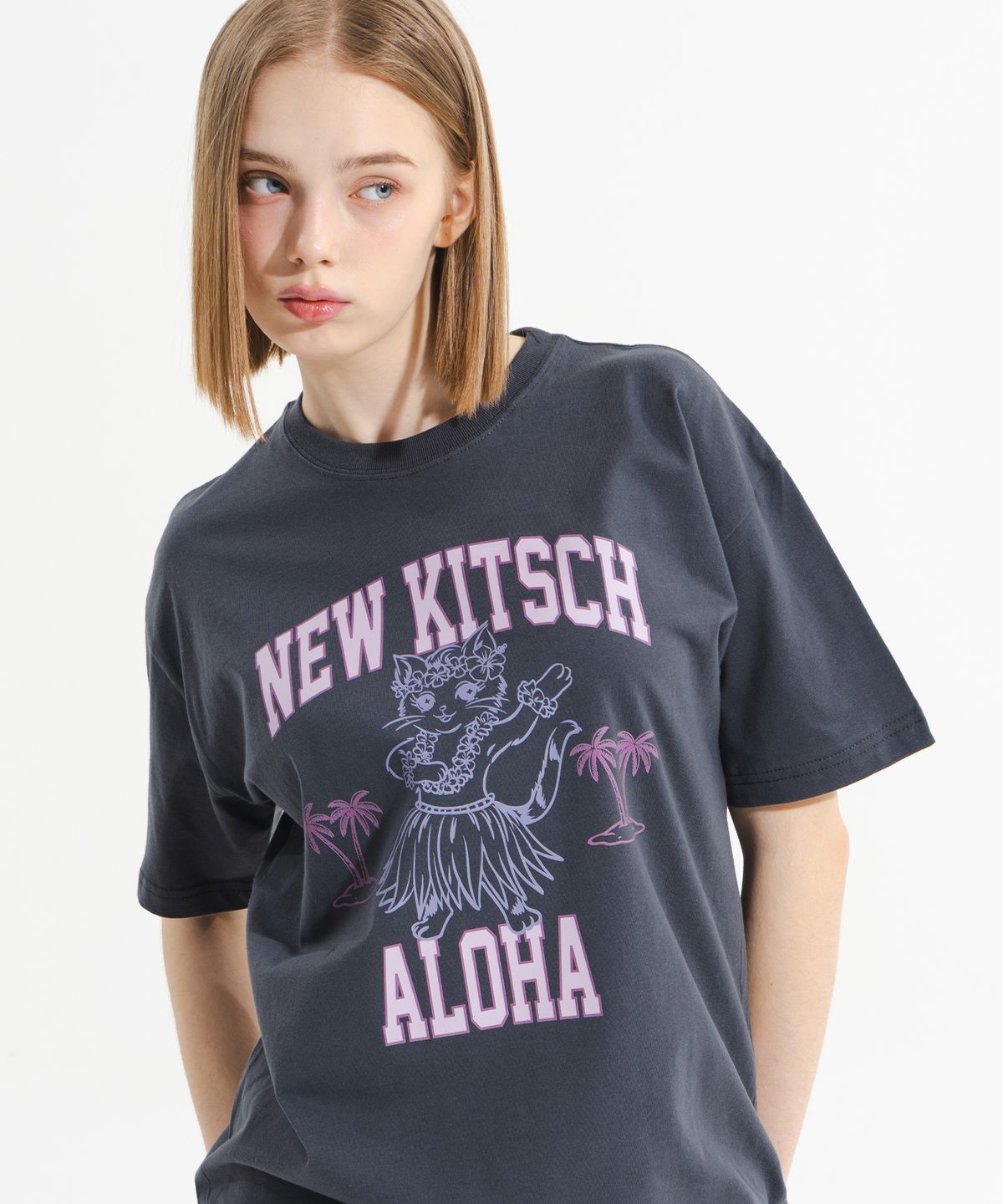 뉴키치(NEWKITSCH) ALOHA CAT SHORT SLEEVE (CHARCOAL)