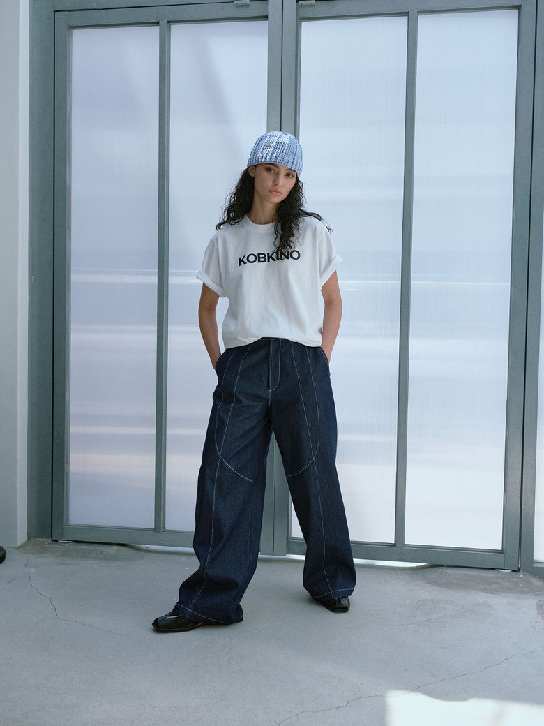 CURVED OVERSIZE DENIM PANTS  (DARK BLUE)