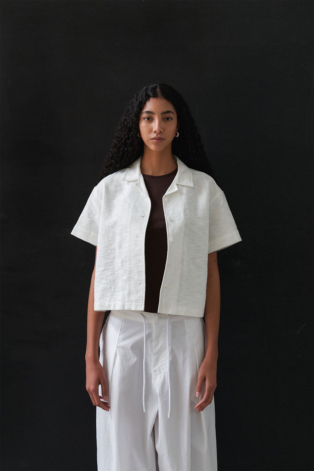 콥키노(KOBKINO) JACUARD HALF SHIRTS JACKET (WHITE)