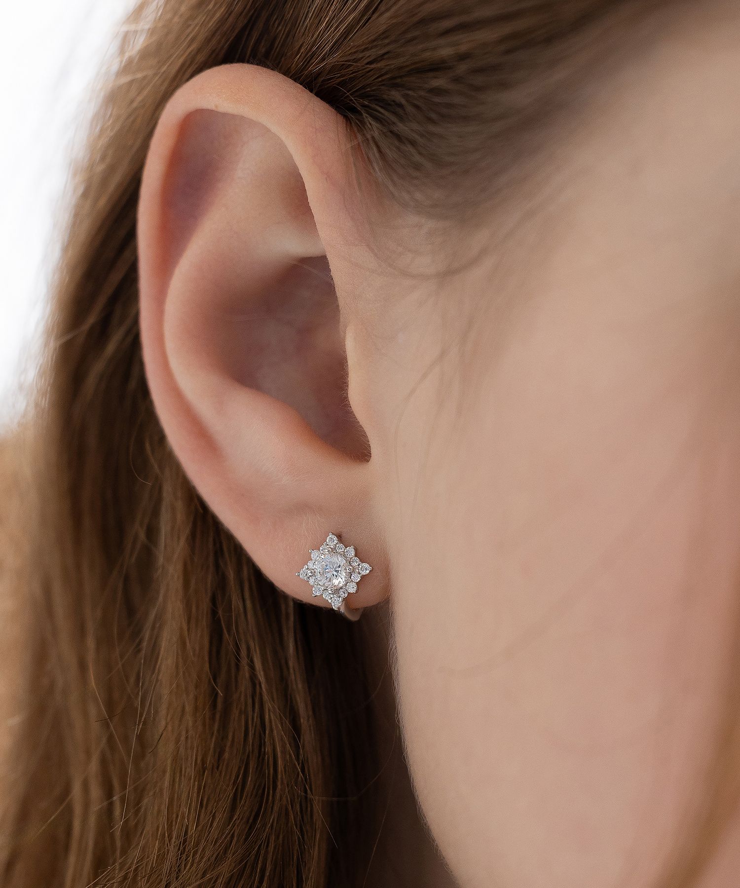 【TATIANA】(Silver925) Vega Ray Hoop Earrings 韓国発 ピアス MUSINSA公式 | TATIANA (Silver 925) Vega Ray Hoop Earrings EC3182