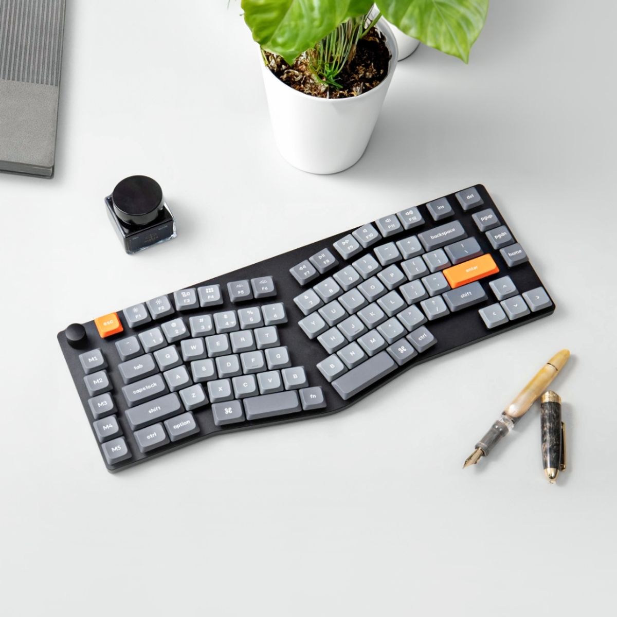 키크론(KEYCHRON) K15 MAX RGB 핫스왑 무선 커스텀 기계식 키보드 한영각인