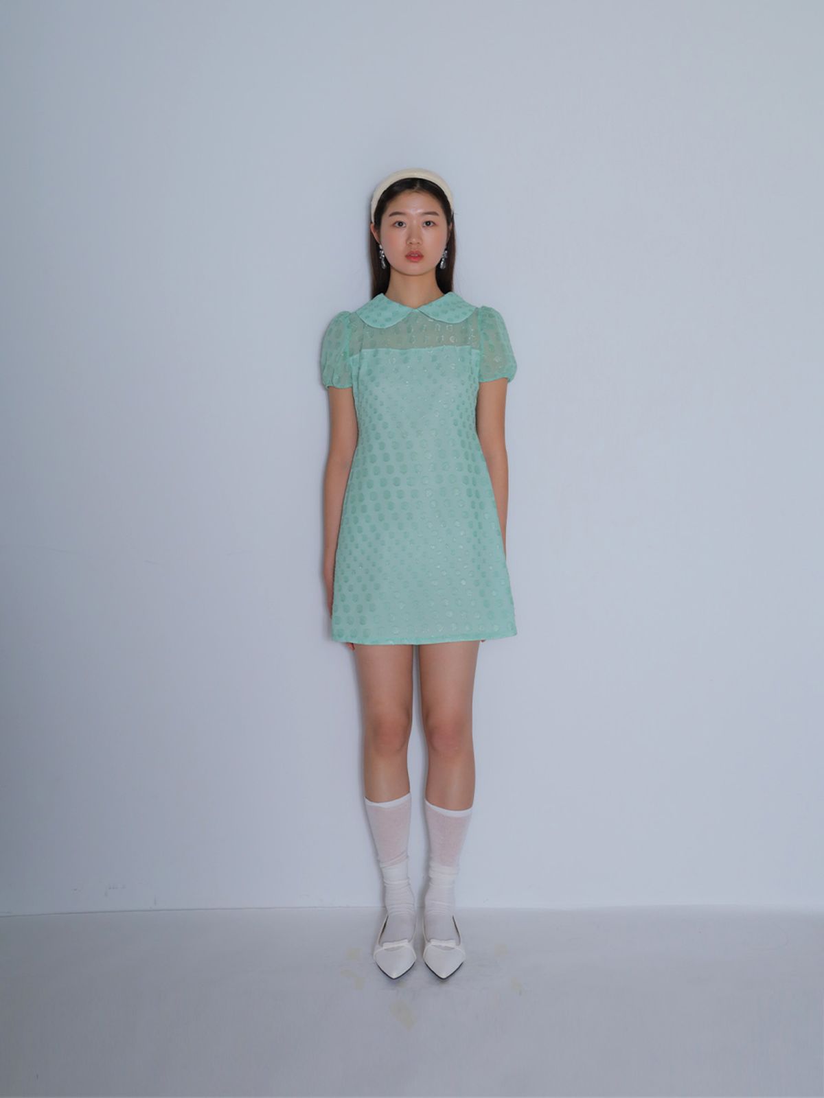 봄날 부티크(BOMNAL BOUTIQUE) 도트 미니 드레스_그린