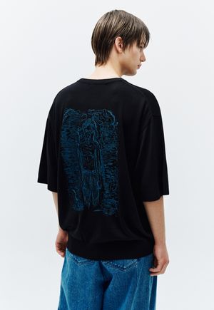 보이 엠브로이드 크루넥 니트 블랙 ZH3KT306BK