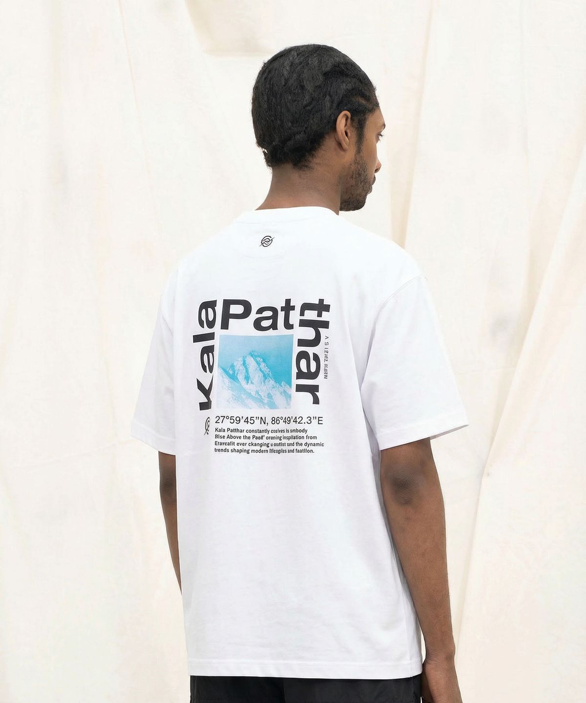 칼라파타르(KALAPATTHAR) Cool Mountain Back Logo T-Shirt - White