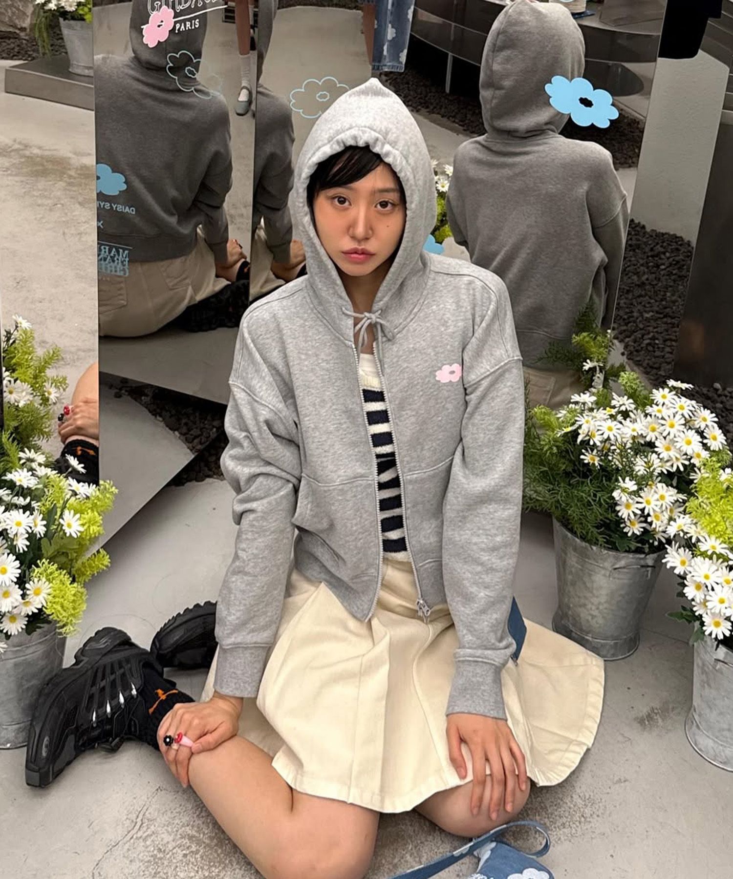 【DAISY SYNDROME】ESSENCIAL TWO WAYフードジップアップ MUSINSA公式 | DAISY SYNDROME ESSENCIAL TWO WAY HOODIE ZIP UP