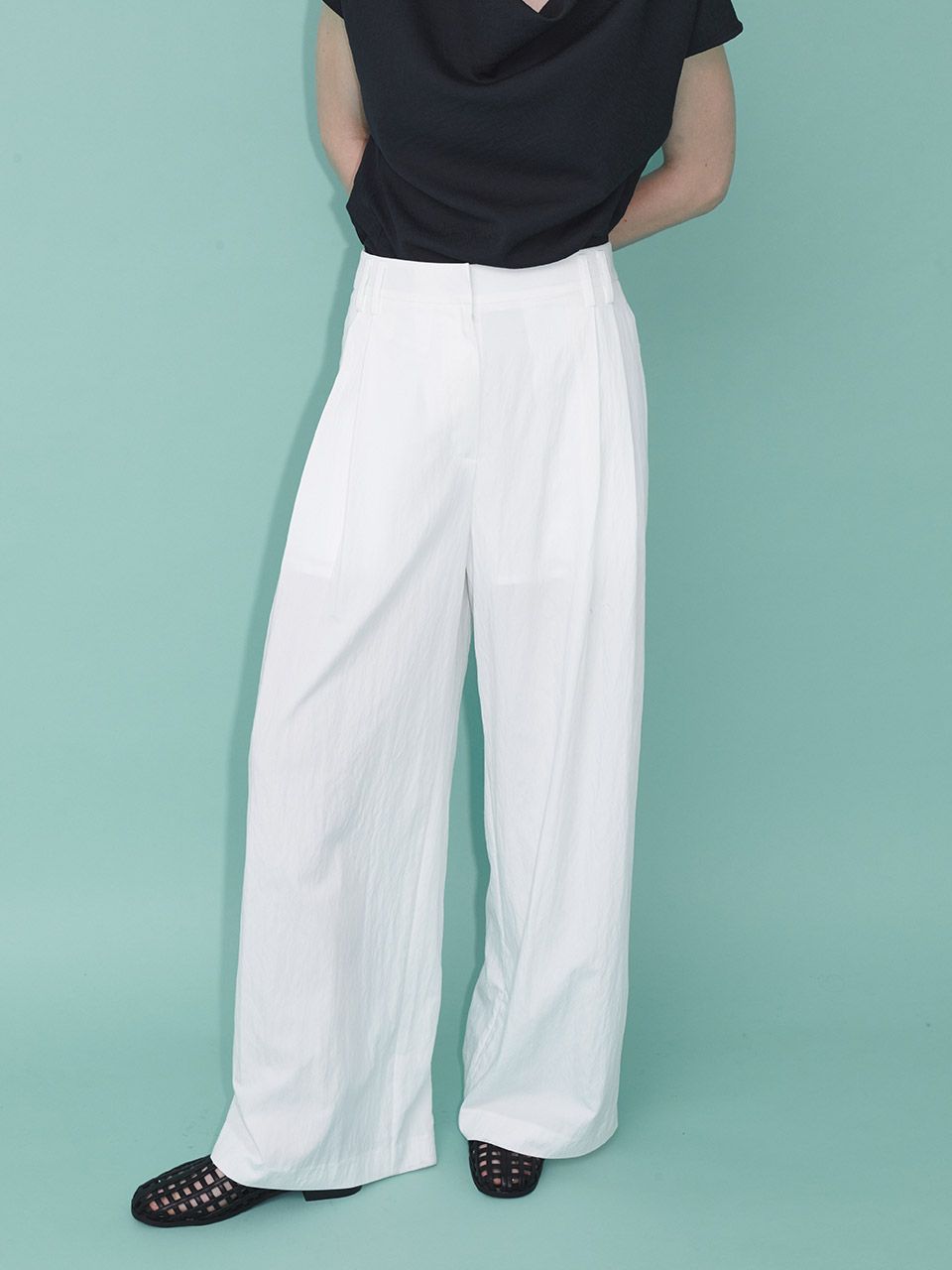 Twill Tuck Wide Tapered Pants L ホワイト