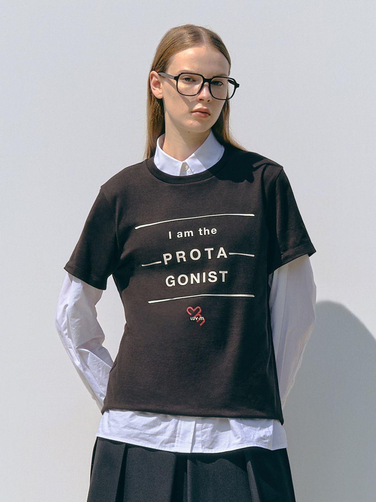 엘유브이엠(LUVM) LETTERING T-SHIRT_BLACK