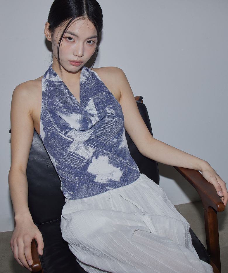 DENIM PRINTED COWL NECK HALTER TOP_T516TP123