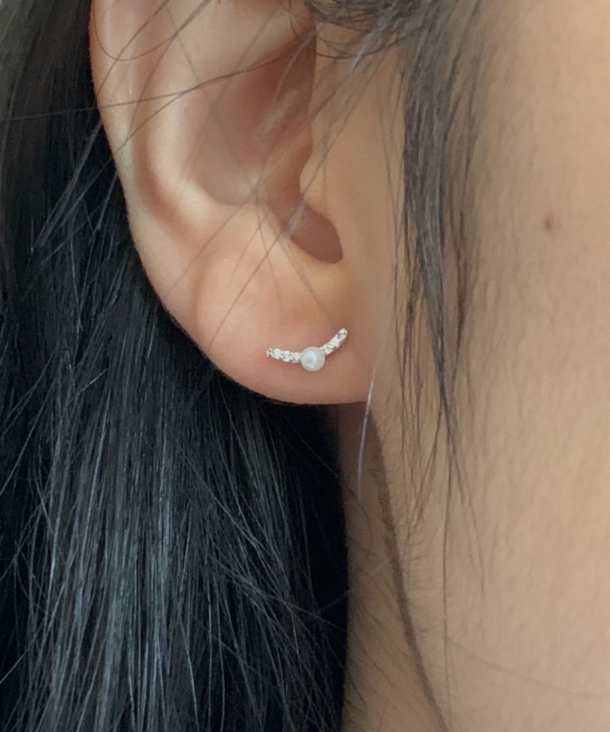 바라두(BARADU) [BARADU 925] Curve point pearl piercing (single)