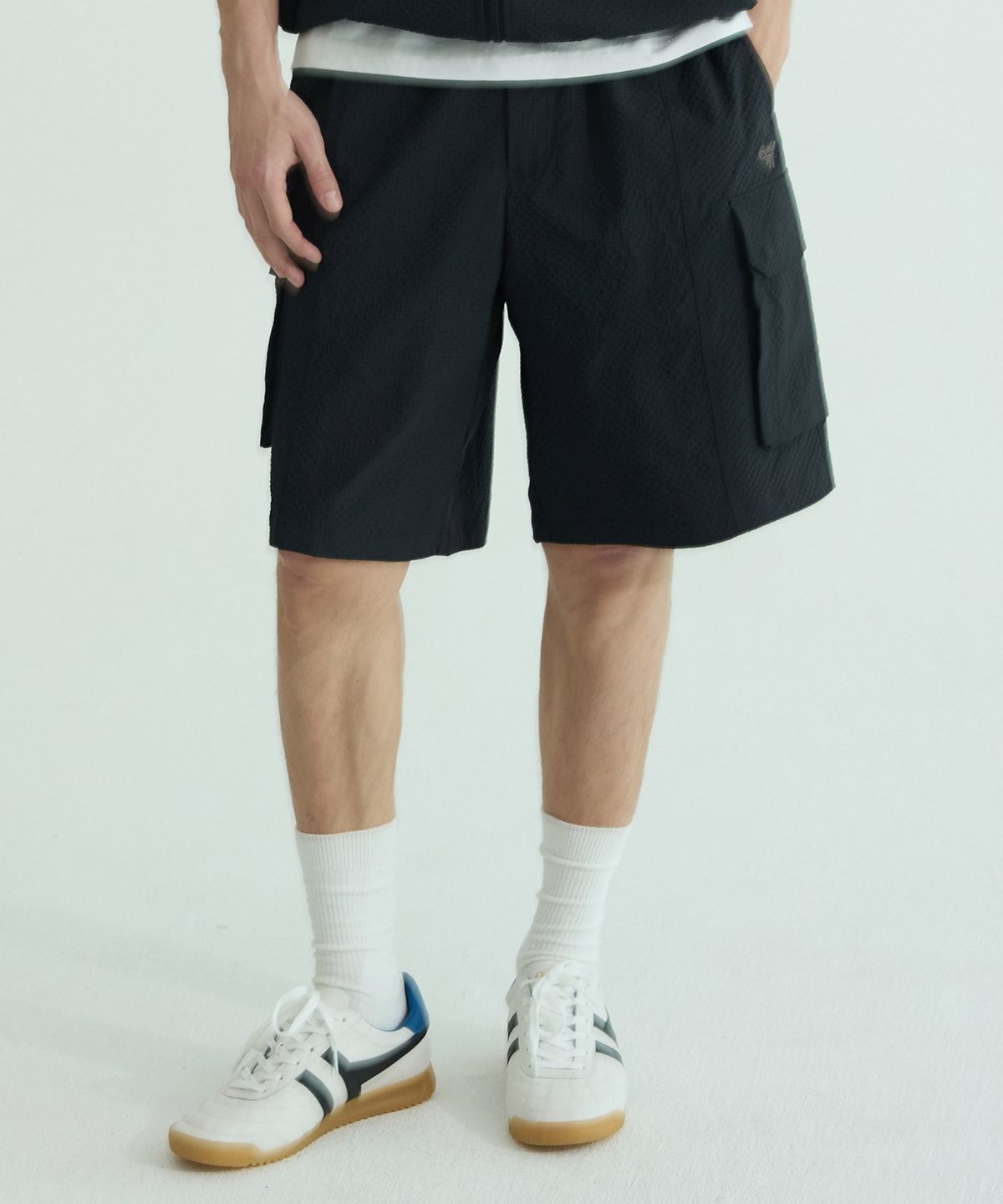 골라(GOLA) SEERSUCKER HALF PANTS [BLACK]