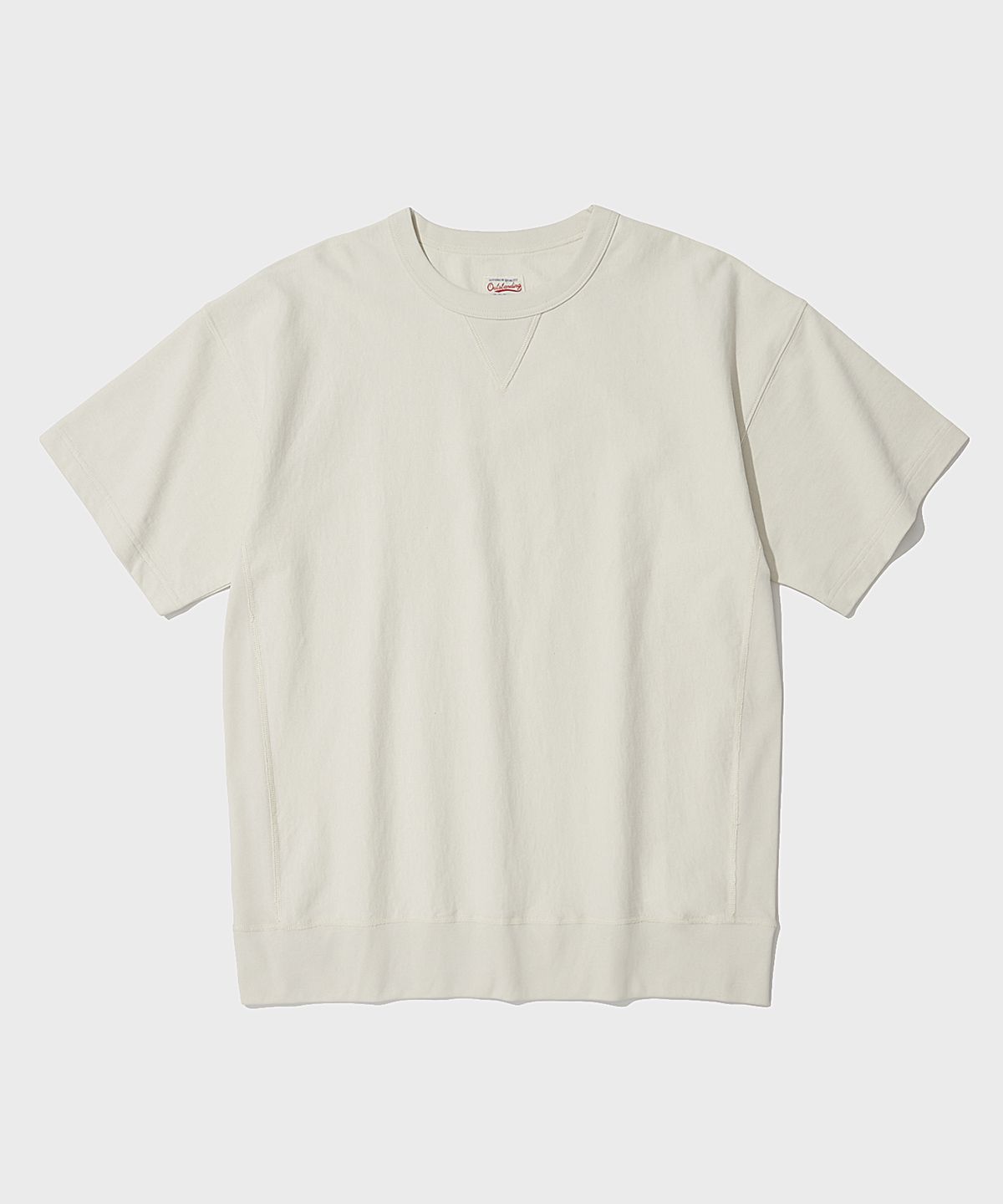 아웃스탠딩(OUTSTANDING) HALF SWEAT TEE_OFF WHITE