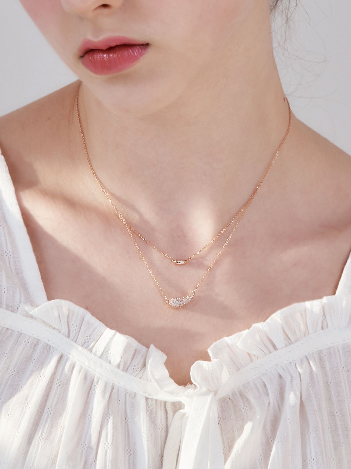 엘르주얼리(ELLEJEWELRY) 두줄 레이어드 물방울 목걸이 ELBRNN232
