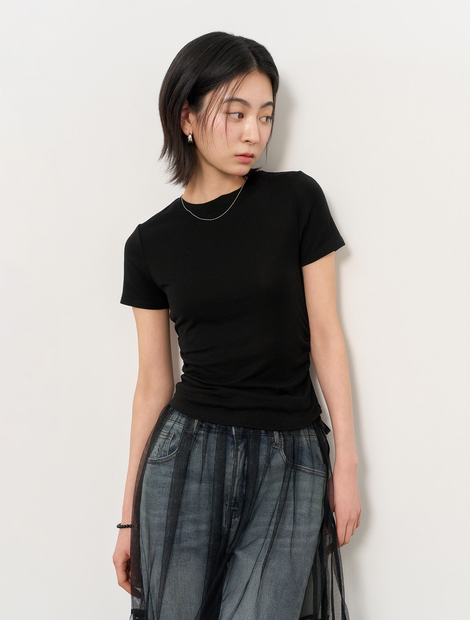 【GENERAL IDEA】Acetate Crew Neck Shirring 半袖Tシャツ MUSINSA | GENERAL IDEA Acetate Crewneck Shirring Short