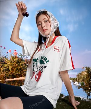 체리 브이넥 반팔 래쉬가드