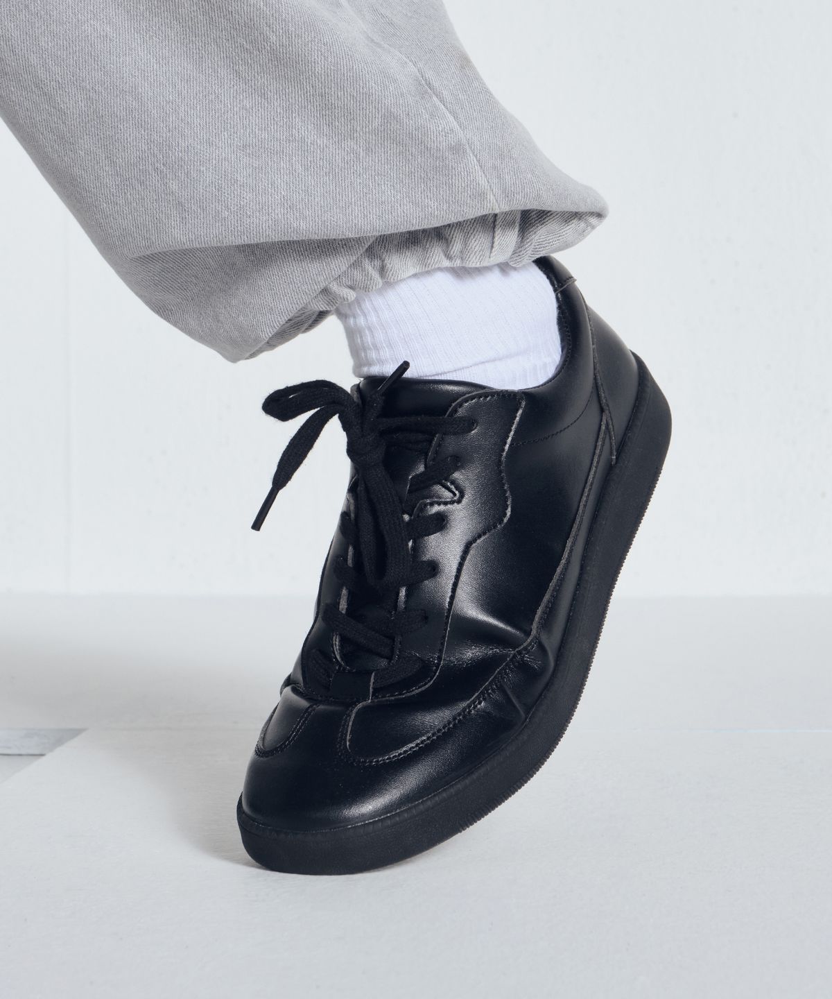 식스핏(6FT) RAZOR SNEAKERS (BLACK)