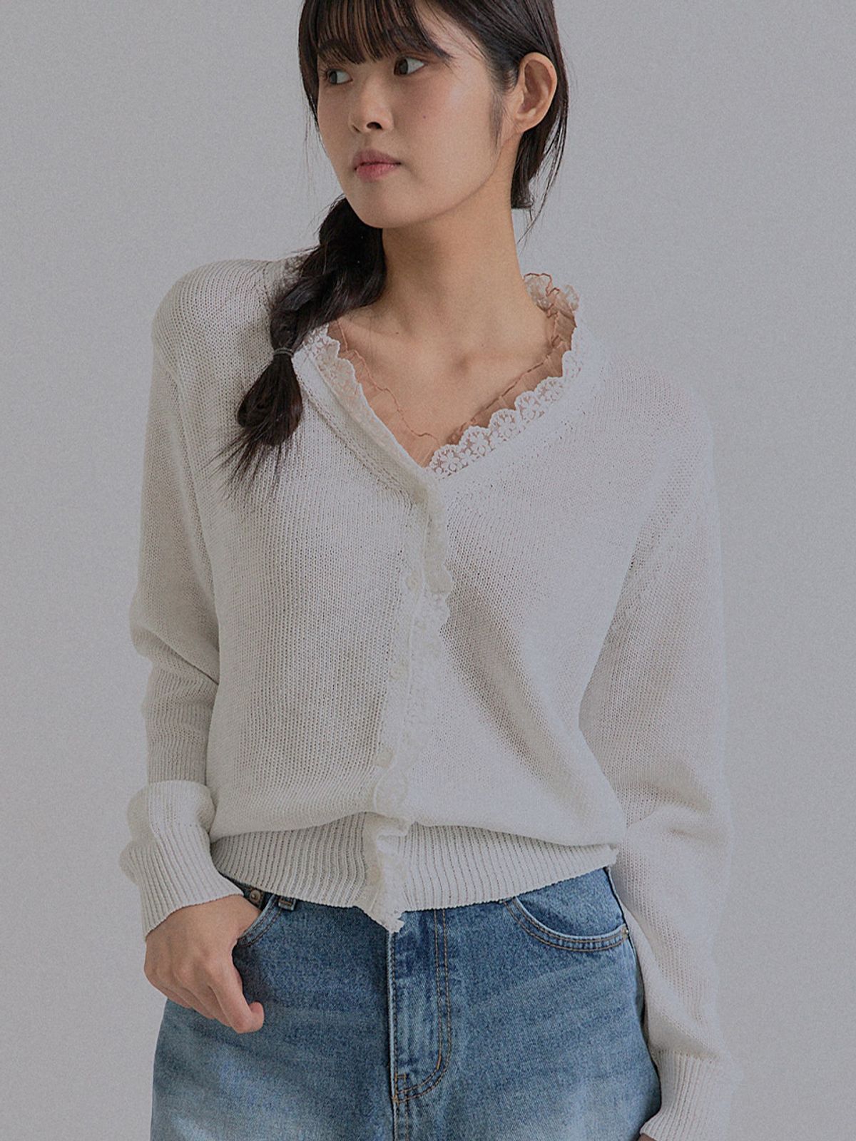 쏘리, 투 머치 러브(SORRY, TOO MUCH LOVE) Lullaby Lace Knit Cardigan_White