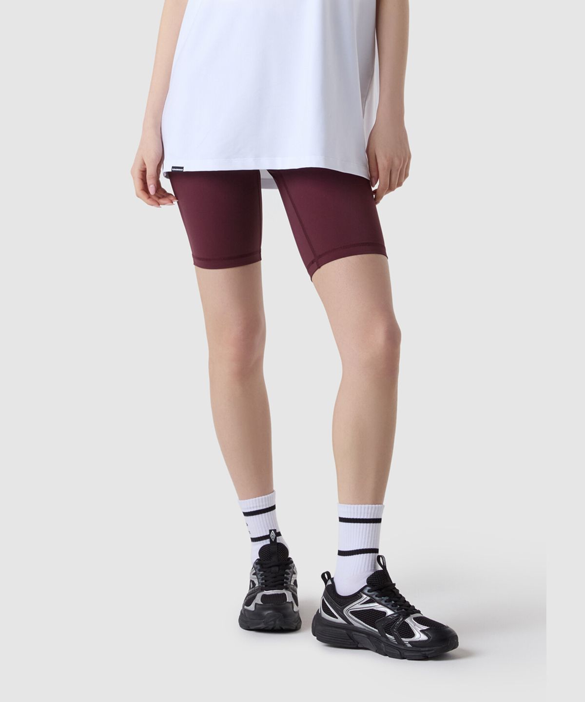 엄브로(UMBRO) 셔틀런 5부 바이커숏츠 버건디(UQ222SPF51)