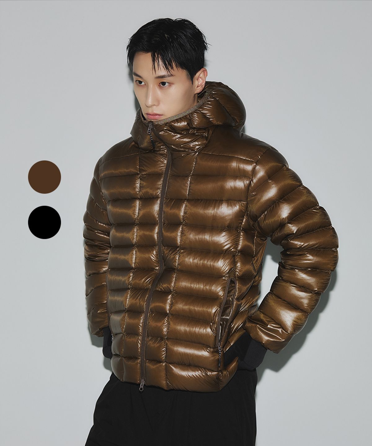 무신사 스탠다드 스포츠(MUSINSA STANDARD SPORTS) 라이트쉘 후드 다운 자켓 (2color)