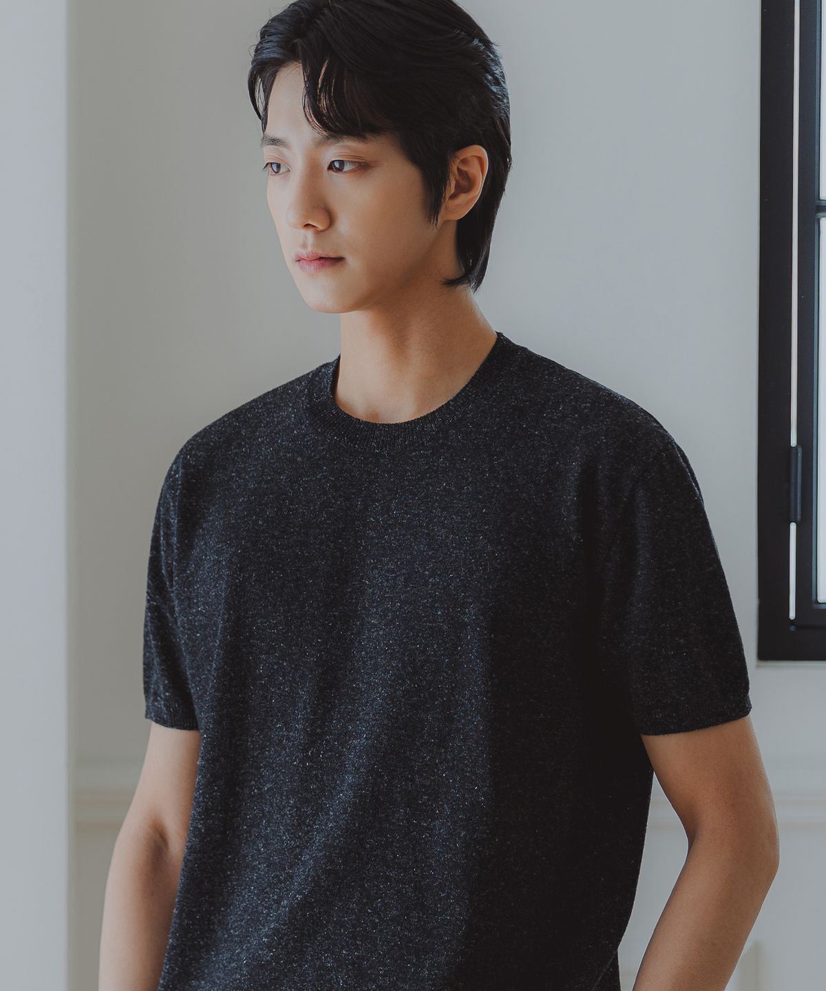 앨빈클로(ALVINCLO) [DELUXE] 린넨 반팔 라운드 니트 DLX1521 (4 COLOR)