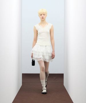 85-VIVA124 레이스 레이어드 슬리브리스 베스트 아이보리