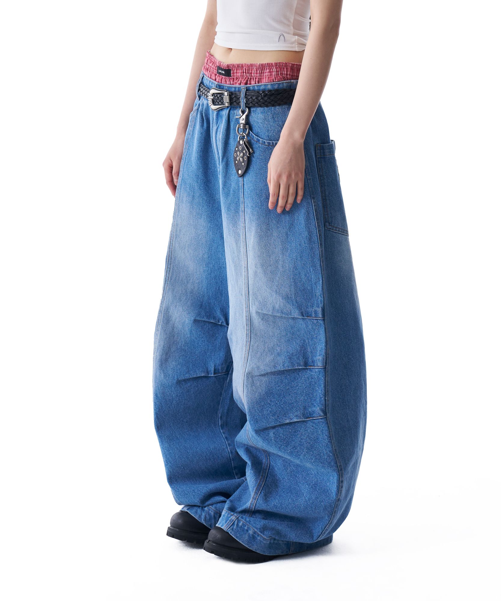T.K.　AAKAM デニム MUSINSA公式 | AAKAM Knee Pin-tuck Washed Denim Pants (Blue)