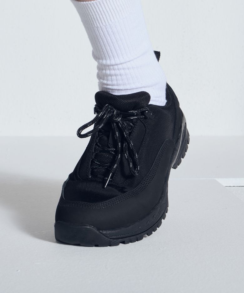 [미누의코디 x 식스핏] WOODLAND MINU TRACKERS (BLACK)