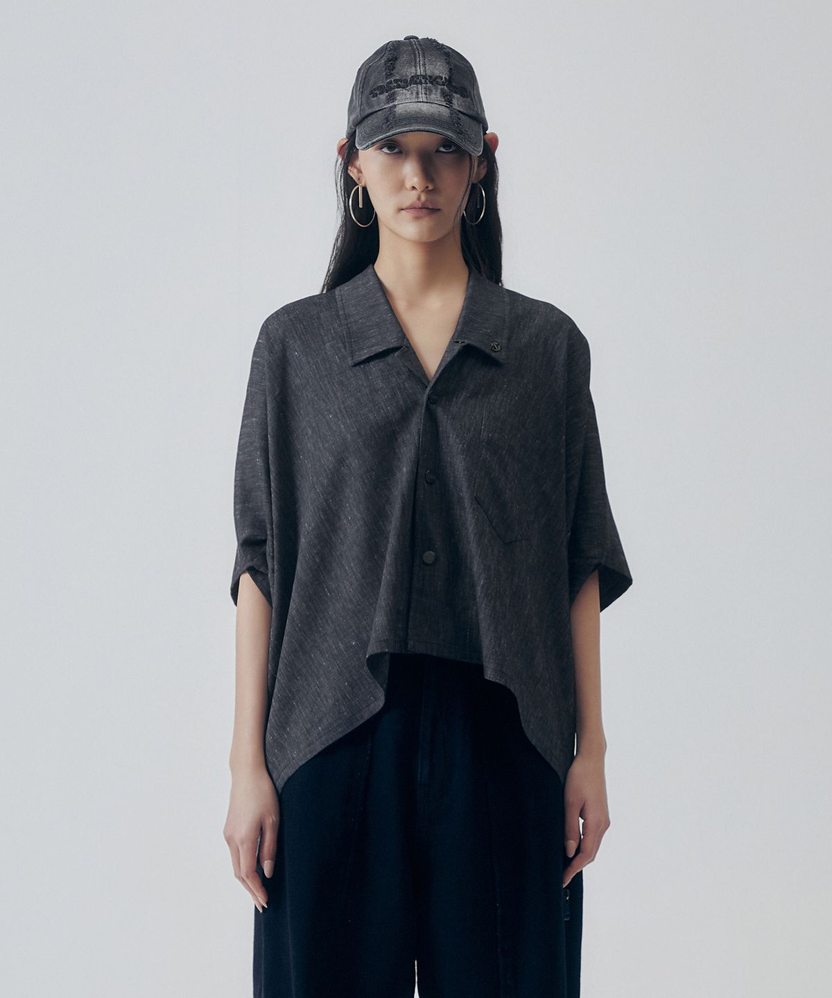 트리밍버드(TREEMINGBIRD) Oversized Poncho Short Sleeve Shirt [ Indigo ]