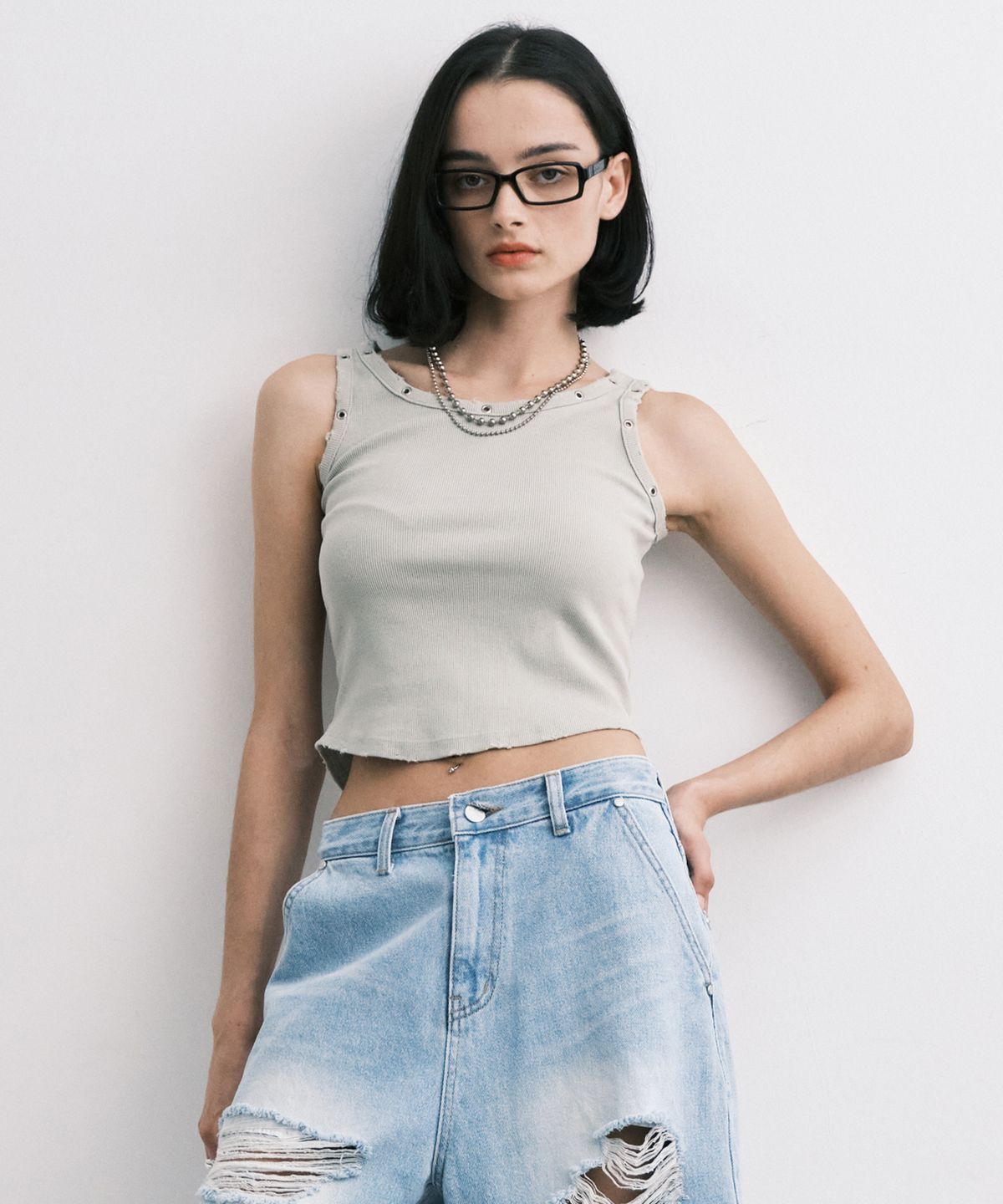 미드나잇 무브(MIDNIGHT MOVE) vt  eyelet top (khaki)
