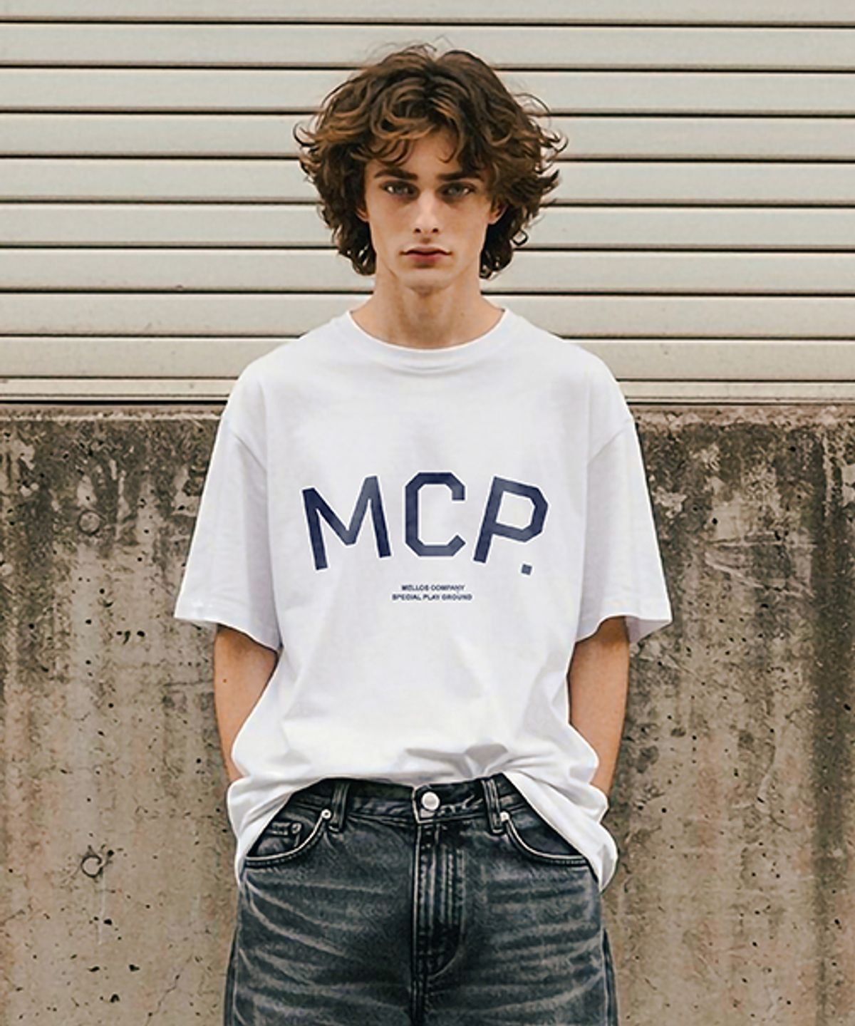 크리스첼로(CRISCELO) MCP 아치 로고_화이트20수 오버핏