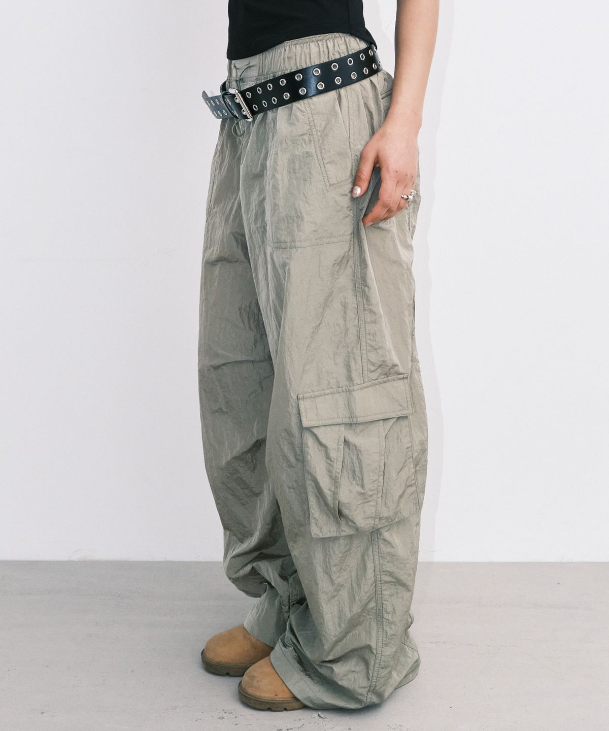 미드나잇 무브(MIDNIGHT MOVE) sh cargo pants (khaki)