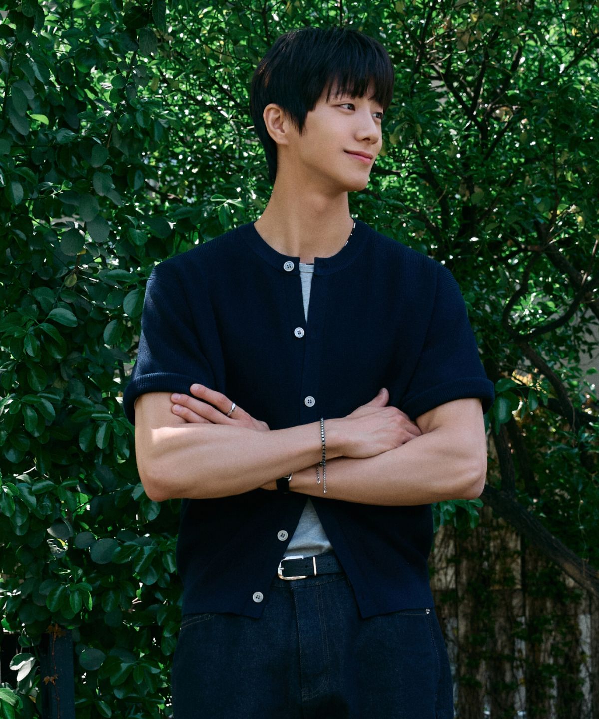 효지(HYOJI) SS 워셔블 루즈핏 크롭 라운드 하찌 반팔 니트 가디건