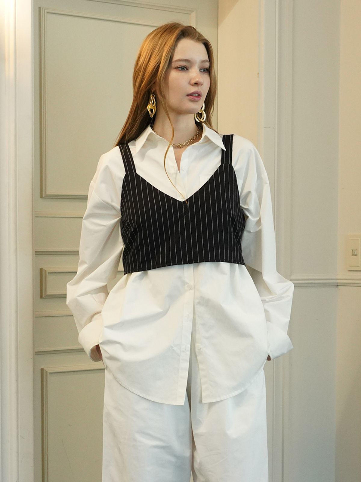 뮤즈바이로즈(MUSE BY ROSE) FAYE(페이) 탱크 탑 (STRIPED BLACK)