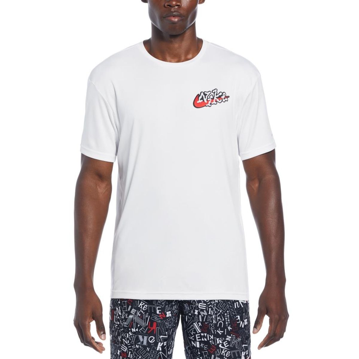 나이키스윔(NIKE SWIM) 남자래쉬가드 스크리블 패치 숏 슬리브 하이드로가드 NESSE527-100