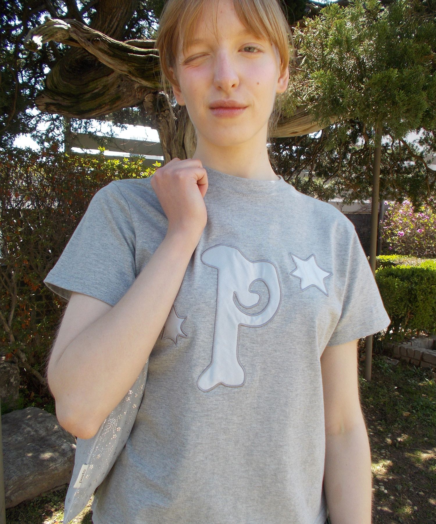 o1o3様のリクエスト商品 (PESTO SHINE T-SHIRT MOON) MUSINSA | PESTO Pesto Shine T-Shirt Moon