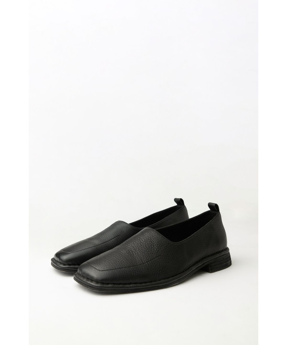 유스(YOUTH) Square Toe Loafer - Black