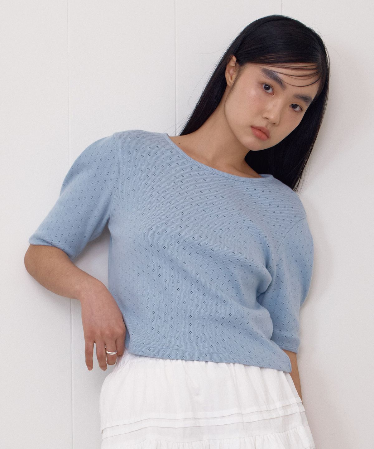 셀리테일즈(CELITAILS) EYELET PUFF SLEEVE T-SHIRT_SKY BLUE