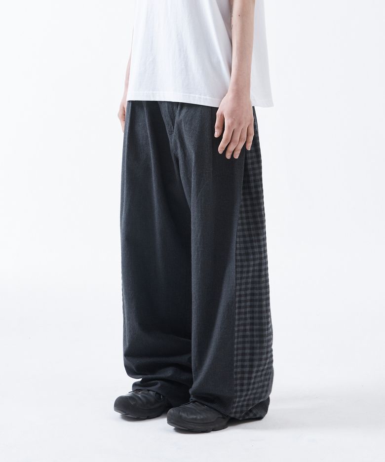 TCM starfish check pants (charcoal)