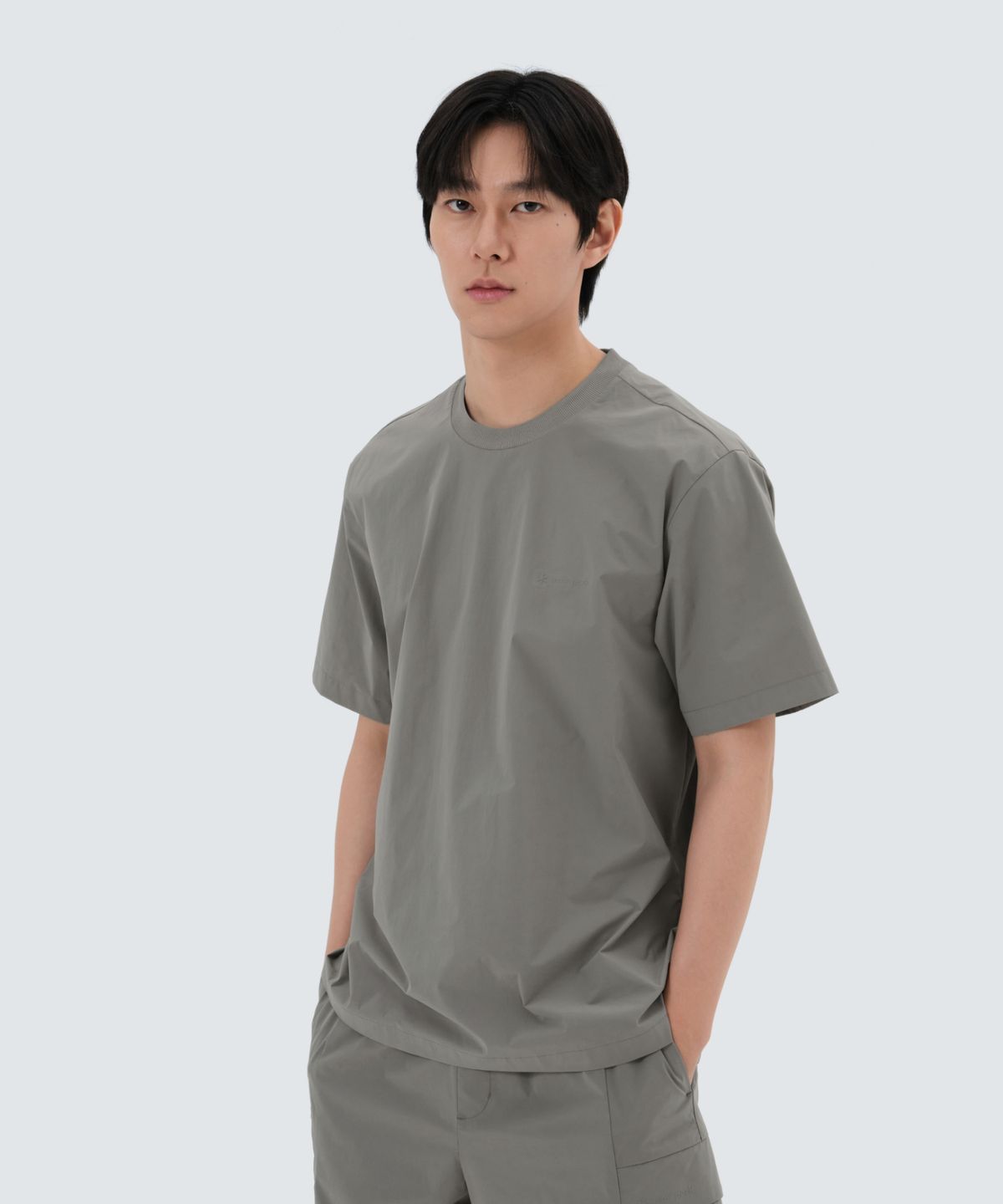 스노우피크 어패럴(SNOWPEAK APPAREL) 냉감 씬테크 베이직 반팔 티셔츠 (S25MUSTS32) Light Khaki