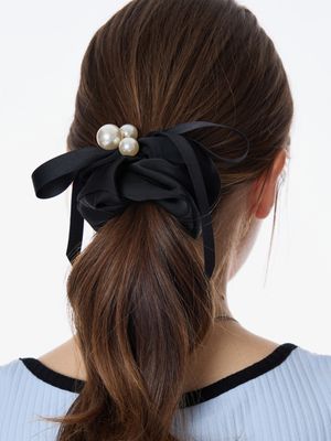 진주 리본 블랙 스크런치