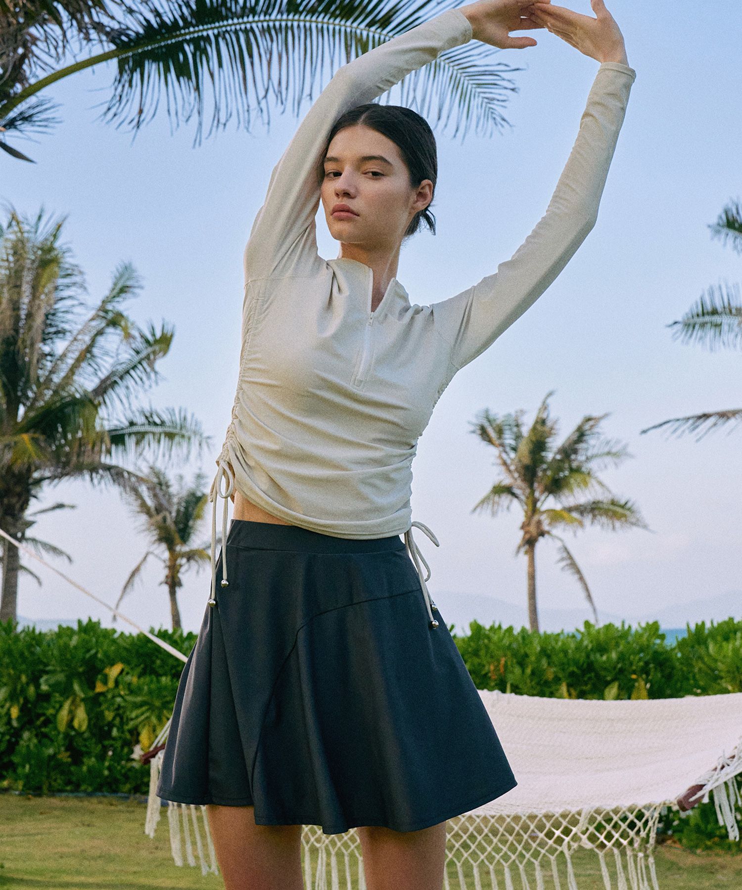 MUSINSA | LAMEREI String Half Zip-up Rash Guard[LMBDSW232