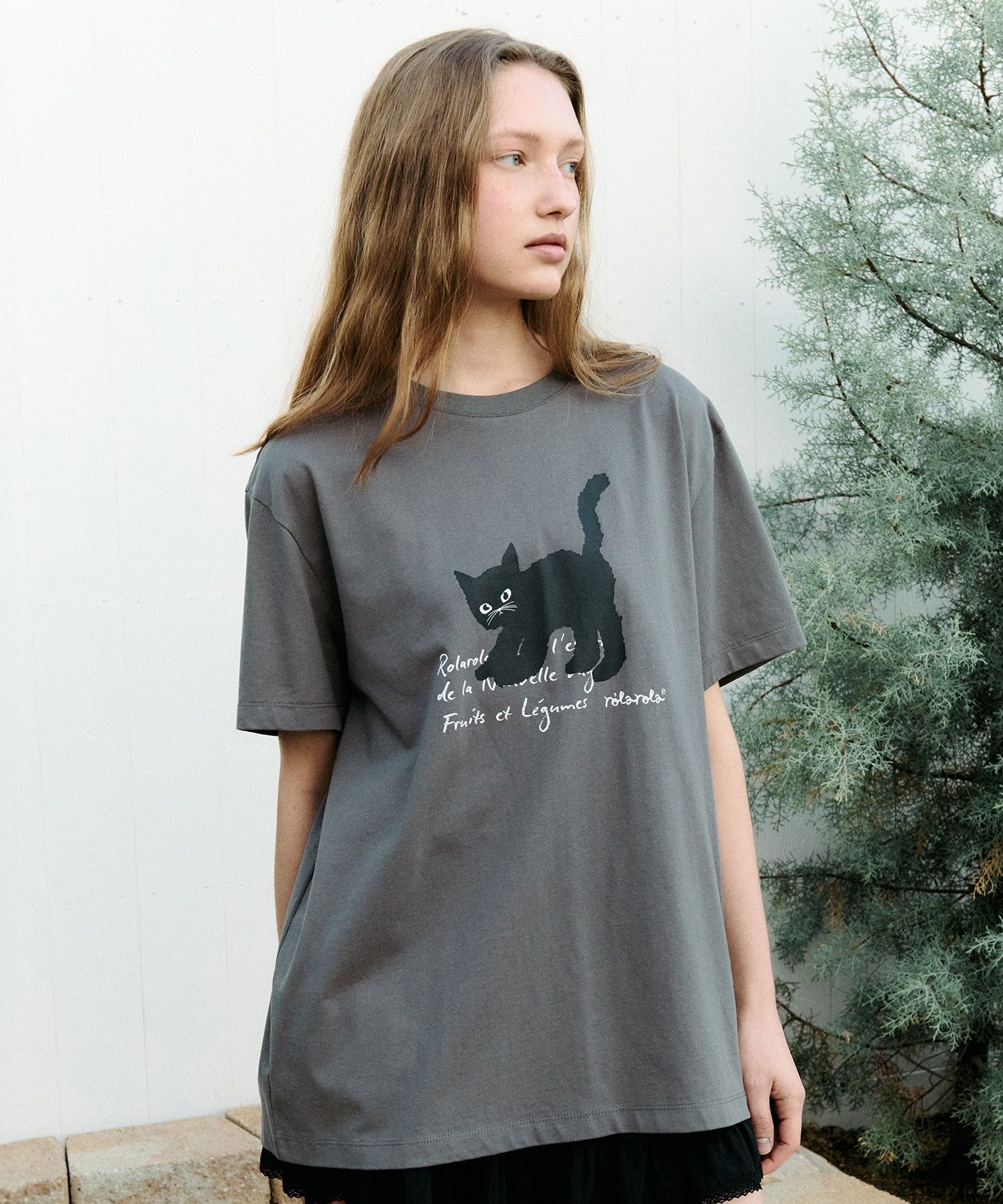 韓国アイドル【ROLAROLA】ROLA CAT FRIENDS LOOSE FIT T-SHIRT MUSINSA | ROLAROLA ROLA CAT FRIENDS LOOSE FIT T-SHIRT CHARCOAL